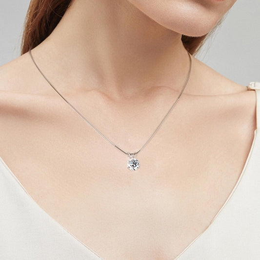 Moissanite Necklace for Women,0.1CT-12.0CT Lab Created Diamond Pendant 18K White/Yellow Gold Plated Sterling Silver Necklace Round Moissanite Pendant Diamond Solitaire Necklace Gift for Mom/Wife Moissanite Diamond Jewelry Women's Day Gift